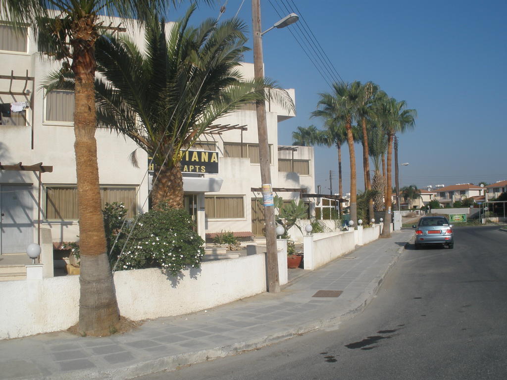 Klashiana Hotel Apartments Oroklini Exterior foto