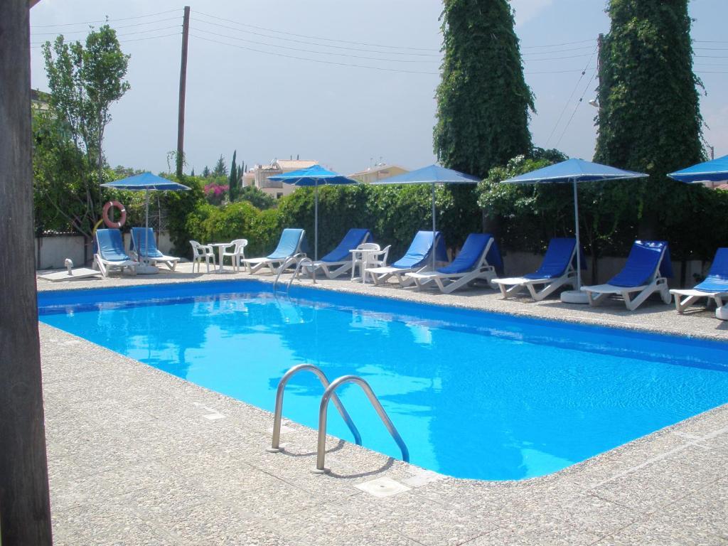 Klashiana Hotel Apartments Oroklini Exterior foto